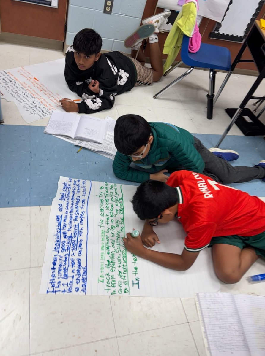 MrsTriana4th's tweet image. Fourth grade writers are teaming up, sharing ideas, and having fun with writing! #4thGradeWriting #WritingFun @NjMpe