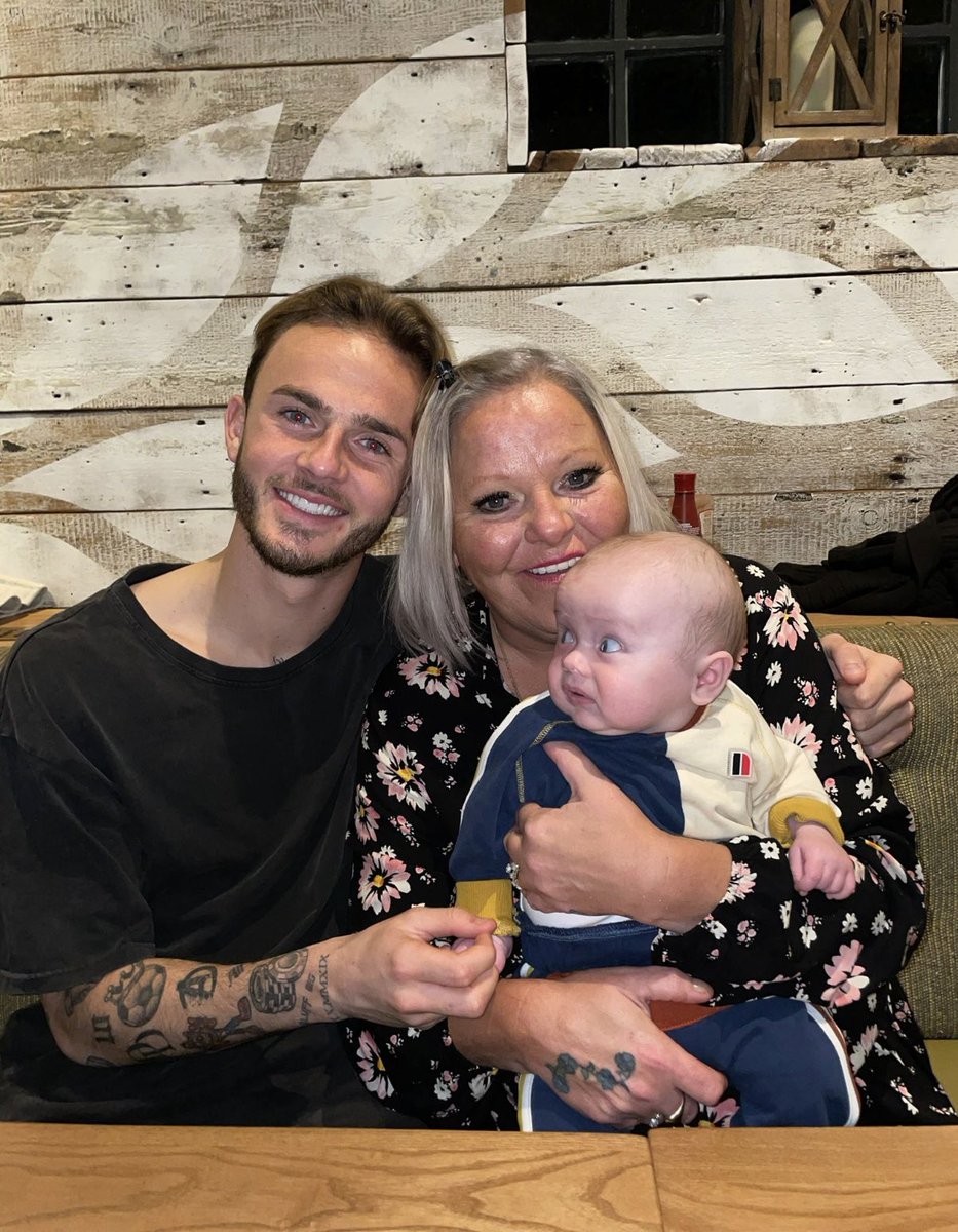 Madders10's tweet image. Michelle, my 2nd Mumsy. That was for you! You had an unbelievable sense of humour & a heart made of pure gold which is why you were loved so dearly. Love you brother @harryyates2 🤍
