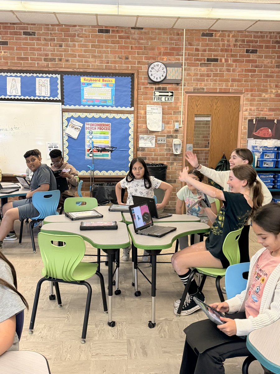 Leslie Brophy (@lesliebrophy) on Twitter photo Ms. Bullaro’s 5th graders had a blast learning all about drones in STEAM today! They got to see how they work, why they’re cool, and even try flying them. <a href="/tmccarthy5210/">Tim McCarthy</a> <a href="/dmurph88/">Dr. Murphy</a> <a href="/Gagliardi_BW/">George Gagliardi</a> Ms. Bullaro’s 5th graders had a blast learning all about drones in STEAM today! They got to see how they work, why they’re cool, and even try flying them. <a href="/tmccarthy5210/">Tim McCarthy</a> <a href="/dmurph88/">Dr. Murphy</a> <a href="/Gagliardi_BW/">George Gagliardi</a>