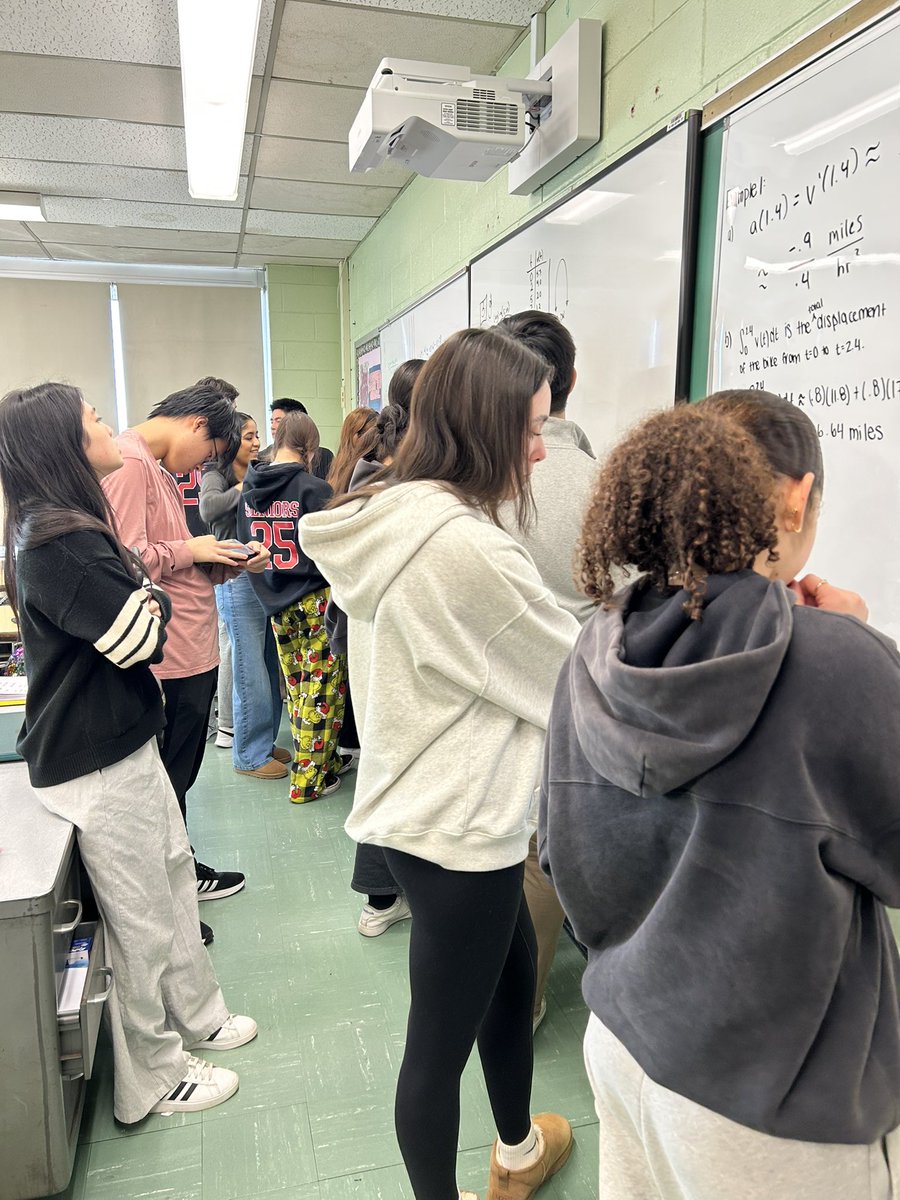Ms_Passarella's tweet photo. Throwback to February. AP Calc Crushing some FRQ’s #MineolaProud #APCalcAB https://t.co/gyvoMTvxf0