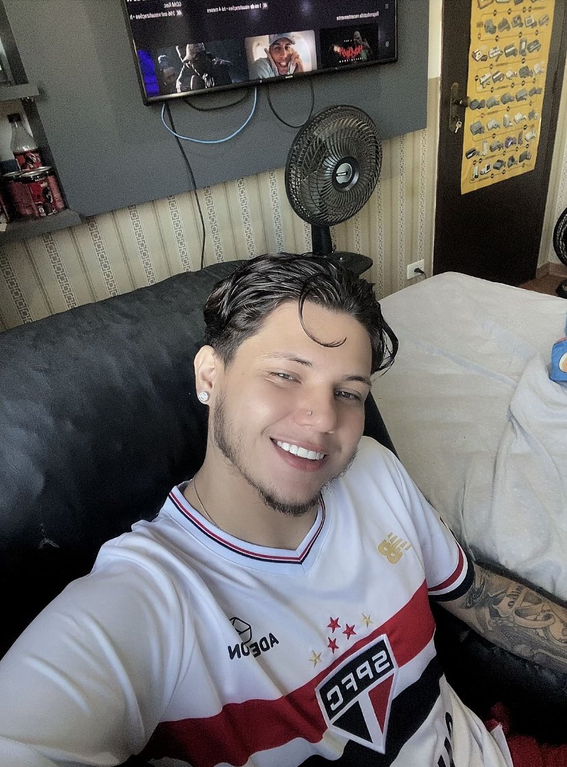 Labs___'s tweet image. 🤟🏼