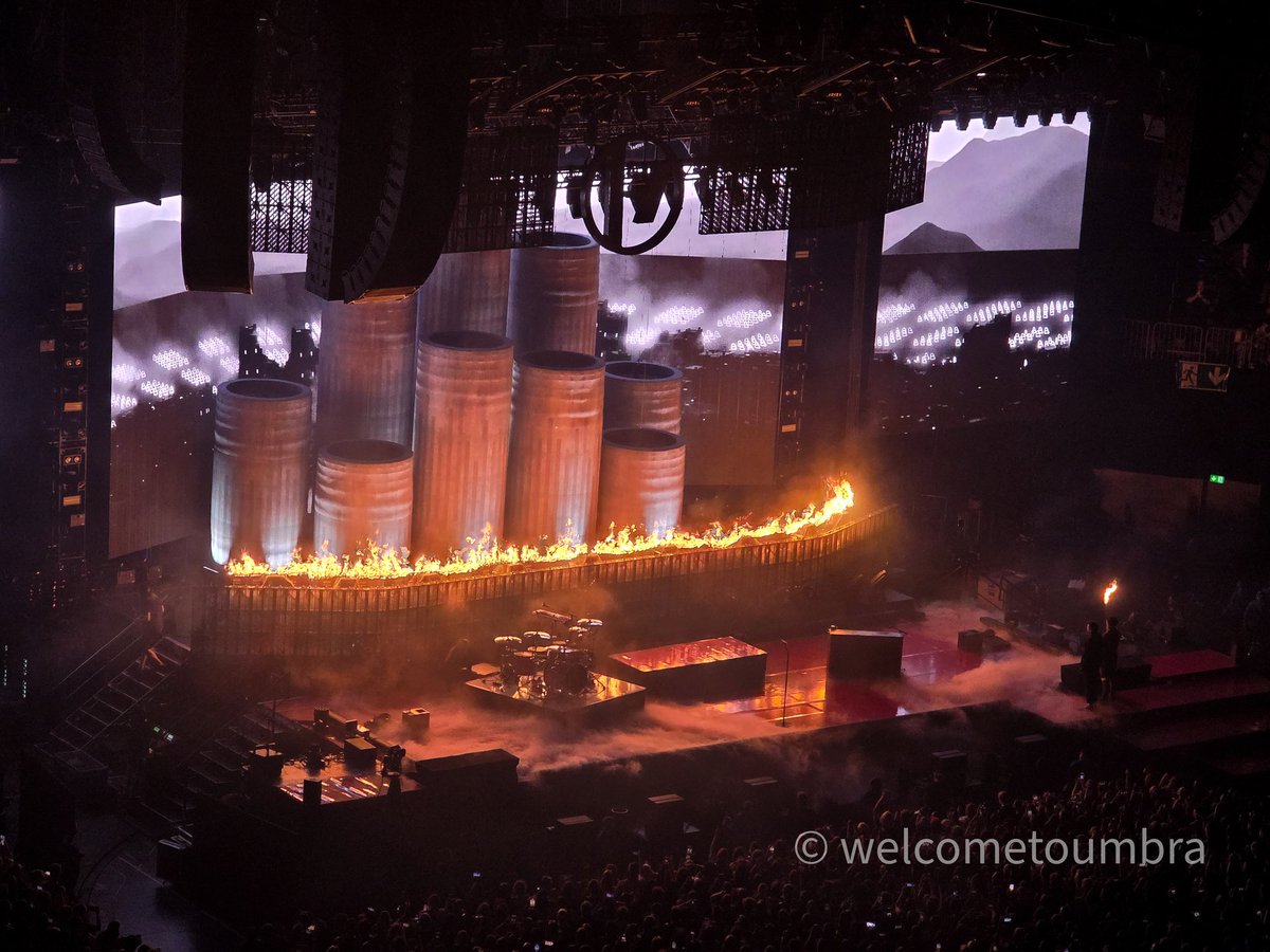 I finally saw Twenty One Pilots