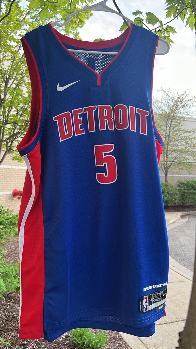 Clemmie (@ladyclemmieudl) on Twitter photo Detroit fans, what up doe!!
Let’s spread some positive energy and good vibes for the <a href="/DetroitPistons/">Detroit Pistons</a> tonight! I’m in the mood to show all the support and bring good luck to our guys!
Tonight only, I am giving away an autographed Malik Beasley jersey, thanks to our fantastic Detroit fans, what up doe!!
Let’s spread some positive energy and good vibes for the <a href="/DetroitPistons/">Detroit Pistons</a> tonight! I’m in the mood to show all the support and bring good luck to our guys!
Tonight only, I am giving away an autographed Malik Beasley jersey, thanks to our fantastic