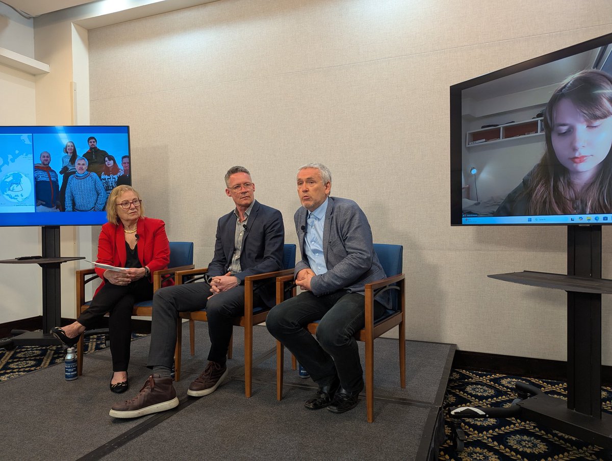 Fascinating <a href="/NPCInstitute/">NPC Journalism Institute</a>/<a href="/PressClubDC/">National Press Club</a> panel featuring <a href="/BarentsNews/">The Barents Observer</a> journalists exiled from Russia. "Don't trust anything before the Kremlin denies it," one quips. #worldpressfreedomday
