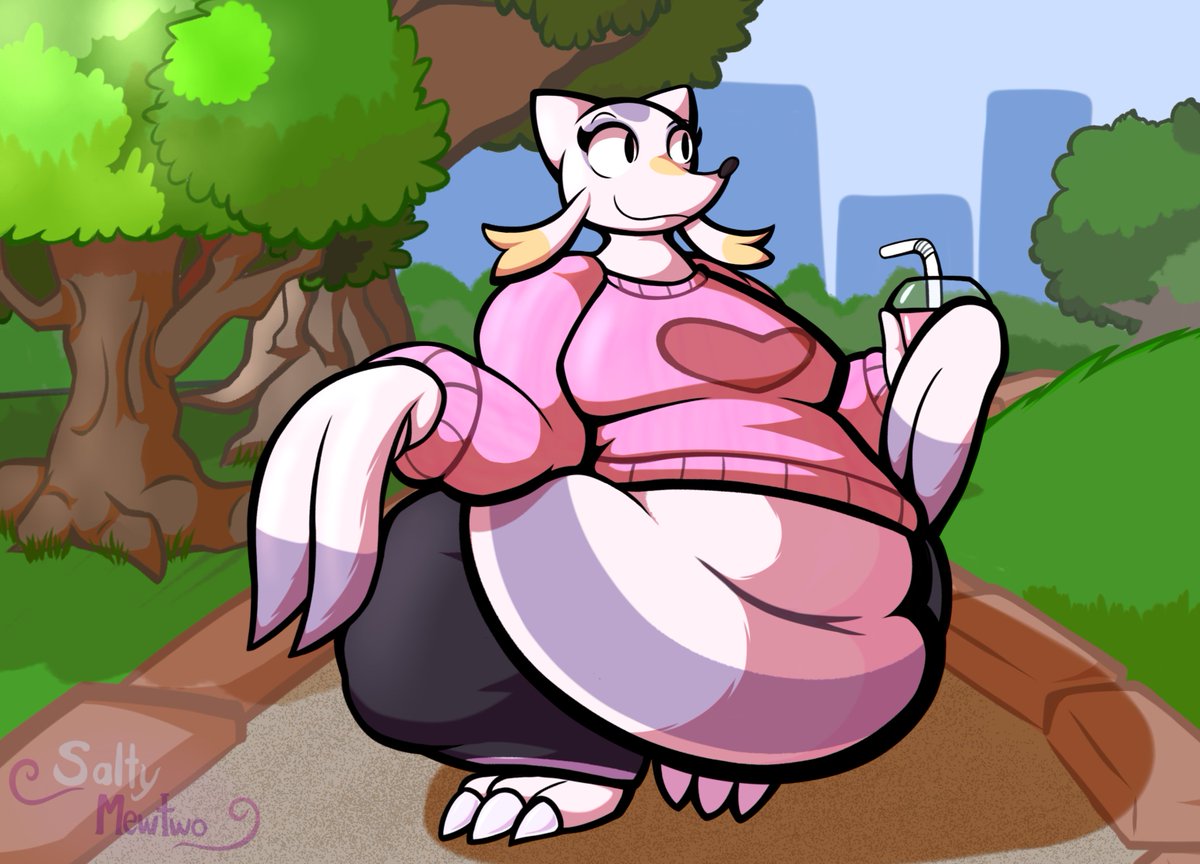 First ever post here!  

A Beeeeeg Mienshao chilling at the park