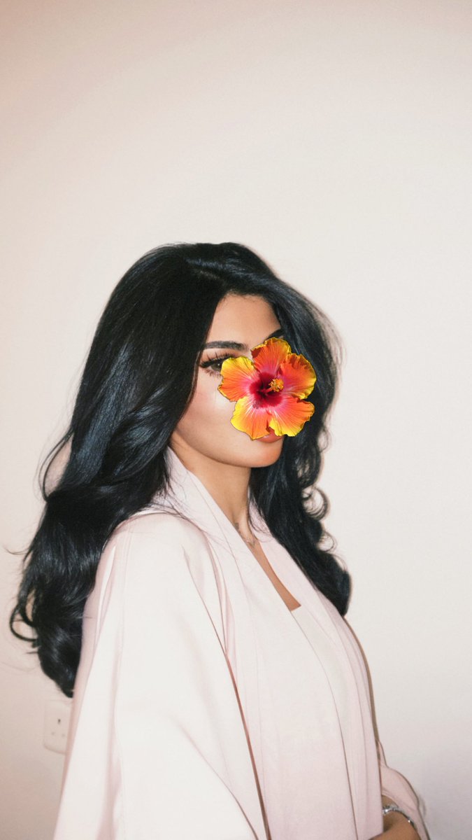 nnouuffe's tweet image. باقي تويتر مانزلتها فيه 🤣