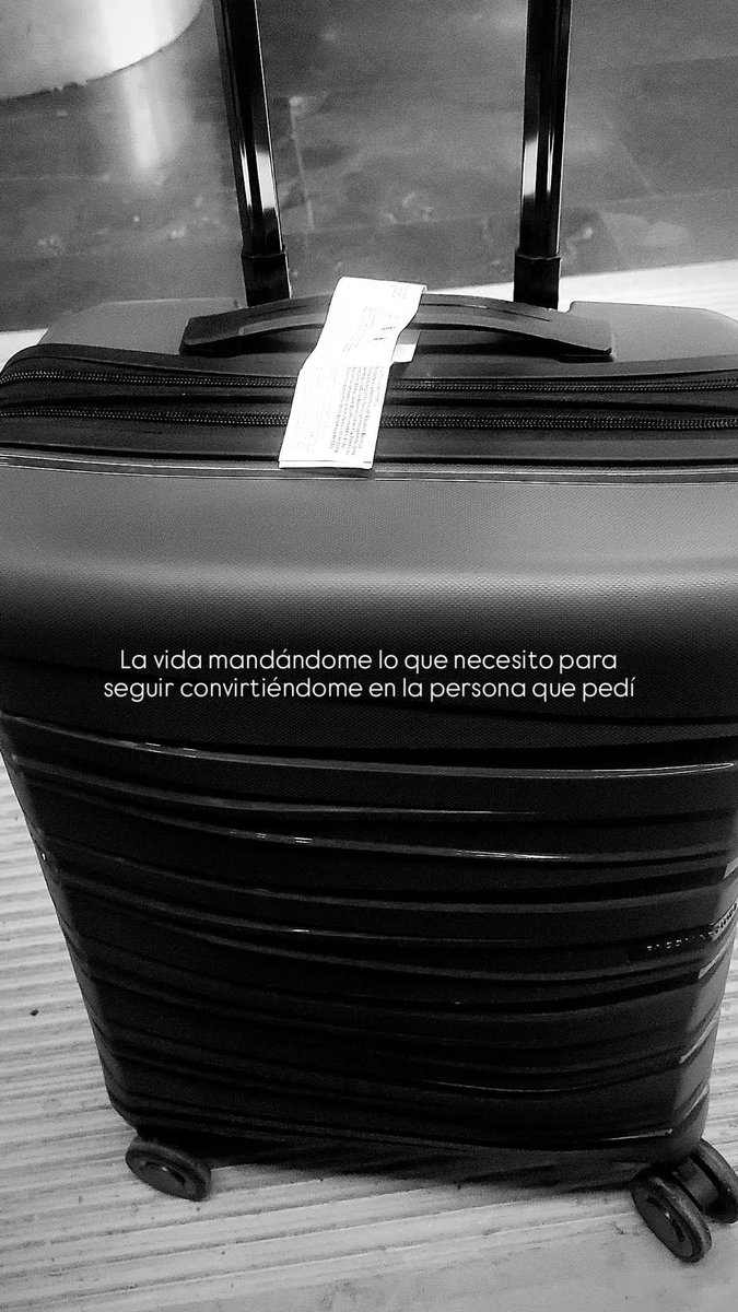 yuobscure's tweet photo. ✈️✨😍❤️ https://t.co/lXf5i1yjGa