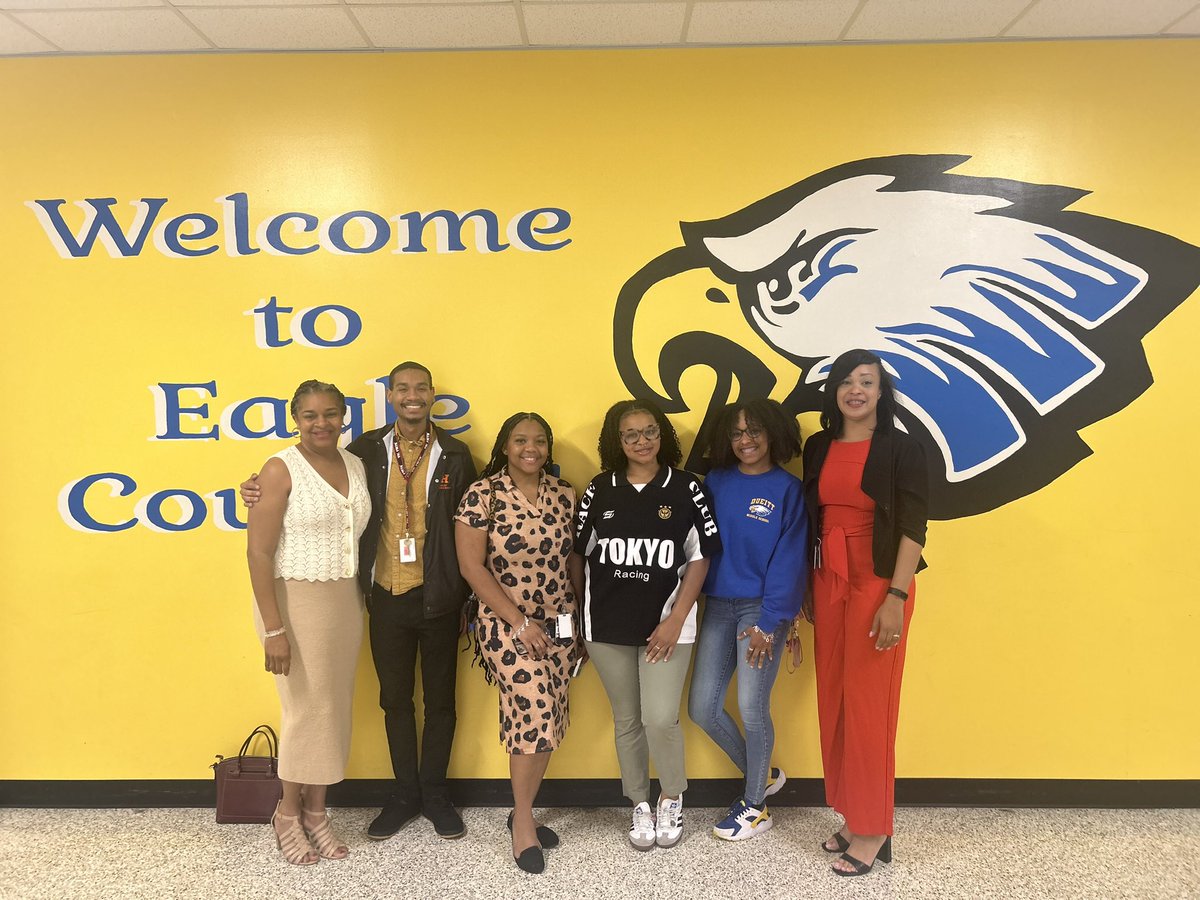 KDussette's tweet image. Happy Principal Appreciation Day!
Today came full circle with a surprise visit from Dr. O—my mentor, role model, and the very reason I became a principal. Even more special, some of the teachers who celebrated with us were once our students when I was a teacher and Dr. O was our…