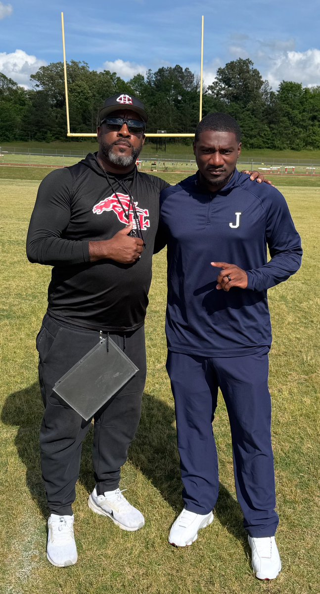 Coach Williams (@dbcoachwms) on Twitter photo <a href="/CoachQuinnJSU/">Torenzo Quinn</a> <a href="/CENTER_HILL_FB/">CENTER HILL MUSTANG FOOTBALL</a> thanks for coming by to visit us at Center Hill today! THEEILOVE 💯 <a href="/CoachQuinnJSU/">Torenzo Quinn</a> <a href="/CENTER_HILL_FB/">CENTER HILL MUSTANG FOOTBALL</a> thanks for coming by to visit us at Center Hill today! THEEILOVE 💯