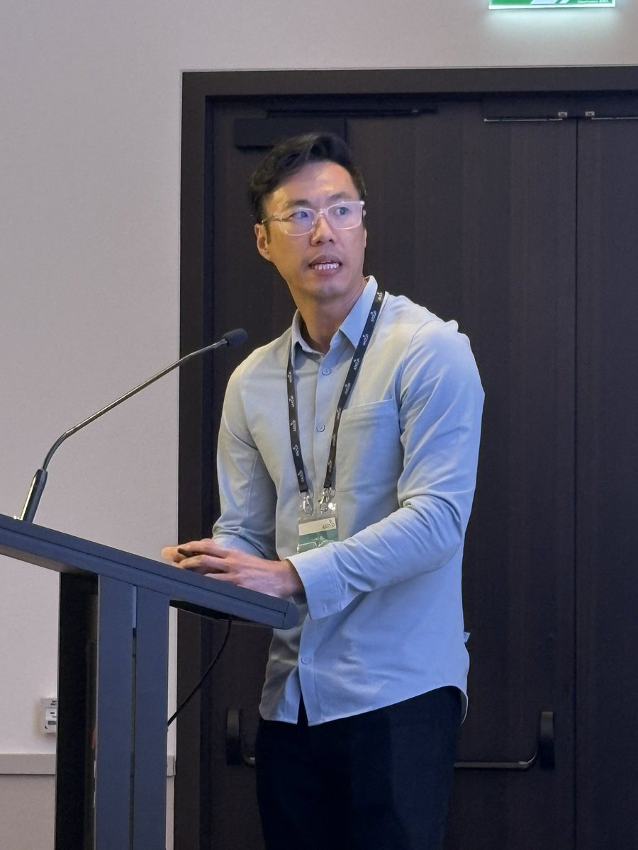 Carole Harris (@doccharris) on Twitter photo Day 2 of <a href="/ANZUPtrials/">ANZUP</a> Kidney Cancer Masterclass kicking off in Adelaide developing new trials to help our patients. First up <a href="/lewisjwau/">Lewis Au</a> presenting on biomarkers in kidney cancer. <a href="/DrL_Krieger/">Laurence E M Krieger</a> <a href="/DrCraigGedye/">Craig Gedye</a> <a href="/SamanthaROakes/">Samantha Oakes</a> #kidneycancer #ANZUP #ClinicalTrial Day 2 of <a href="/ANZUPtrials/">ANZUP</a> Kidney Cancer Masterclass kicking off in Adelaide developing new trials to help our patients. First up <a href="/lewisjwau/">Lewis Au</a> presenting on biomarkers in kidney cancer. <a href="/DrL_Krieger/">Laurence E M Krieger</a> <a href="/DrCraigGedye/">Craig Gedye</a> <a href="/SamanthaROakes/">Samantha Oakes</a> #kidneycancer #ANZUP #ClinicalTrial