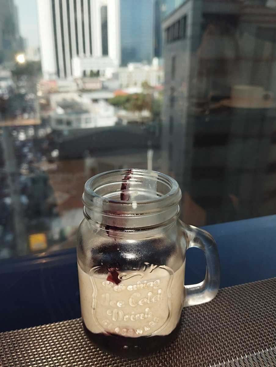 SuyenCarillo's tweet photo. City garden grand hotel "Breakfast" https://t.co/gJAuZ209OH