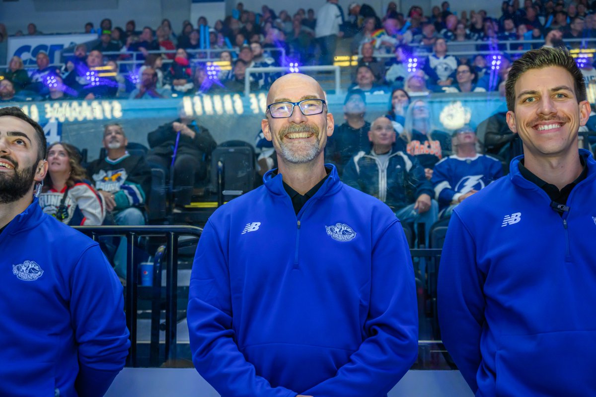 SyracuseCrunch's tweet photo. 2️⃣0️⃣ Seasons!

Thank you to Strength &amp; Conditioning Coach Mark Powell for all the work you've put into this organization during three different affiliations. The gym won't be the same without you.

Enjoy retirement and your time as a new grandpa! https://t.co/5mcBipIsqT