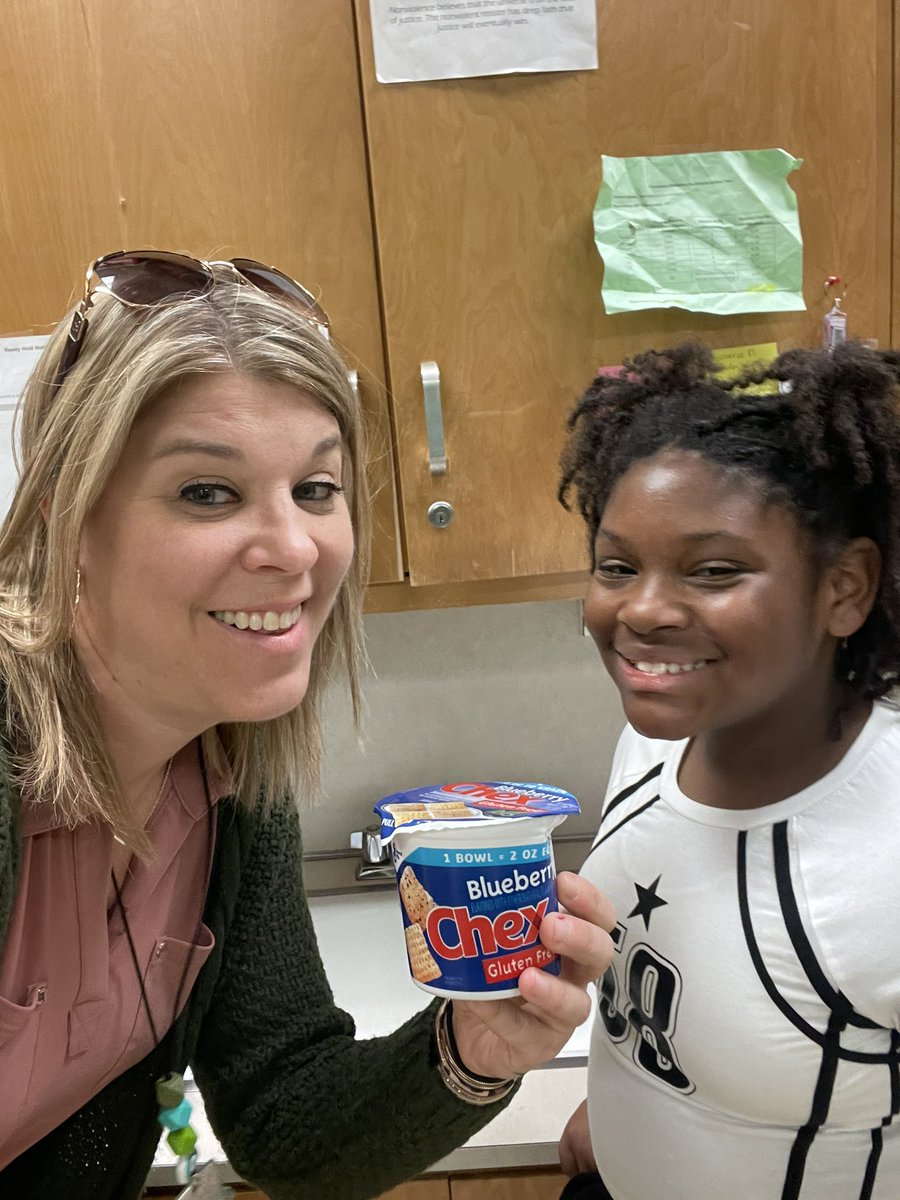 Kellie Price (@kellprice14) on Twitter photo ABW Lunch with my 5th grade studio crew <a href="/Sandalwood_BCPS/">Sandalwood ES</a> and now starting my mornings with my 4th graders. I think it’s going to be a great new group, considering Ava brought me my favorite morning breakfast bc she heard me mention it one morning 🥰 ABW Lunch with my 5th grade studio crew <a href="/Sandalwood_BCPS/">Sandalwood ES</a> and now starting my mornings with my 4th graders. I think it’s going to be a great new group, considering Ava brought me my favorite morning breakfast bc she heard me mention it one morning 🥰