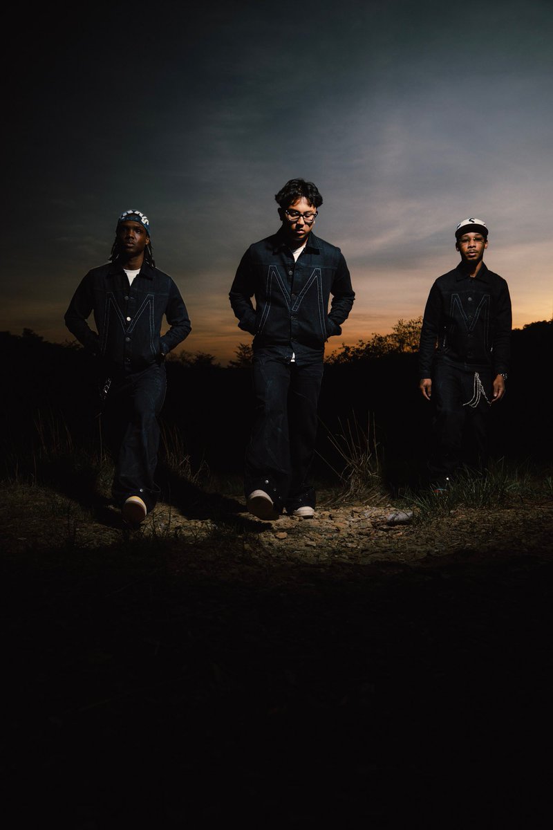 hugo_baller's tweet image. Drop 2 “Double Denim”
May 2nd 9:00AM 🌾🚷

themayorclub.com