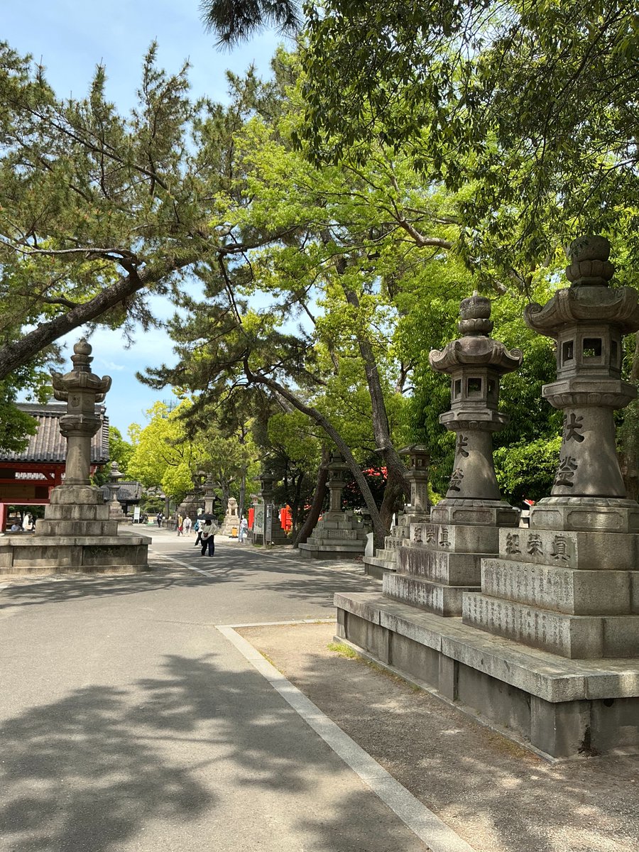 Solid_Design_L's tweet photo. It is said to be auspicious to visit the shrine at the beginning of the month.
Sumiyoshi Taisha
2025.0501
#leica #leicasl3 #trielmar #architecture
#architecturephotography #architecturelovers
#photograph #japan #osaka https://t.co/x1ZjWtlu6r