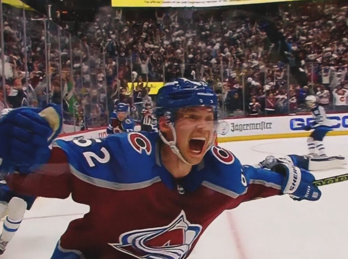 thatsieve's tweet photo. Finally made it to bed, trying to unwind. Feels like I aged 12 years and ran a marathon wearing a weight vest. Two things I can’t stop thinking about: the NHL is instantly less fun without Fleury, and holy hell, that Lekky redirect is not getting nearly enough love. #GoAvsGo https://t.co/c0NjRwciU7