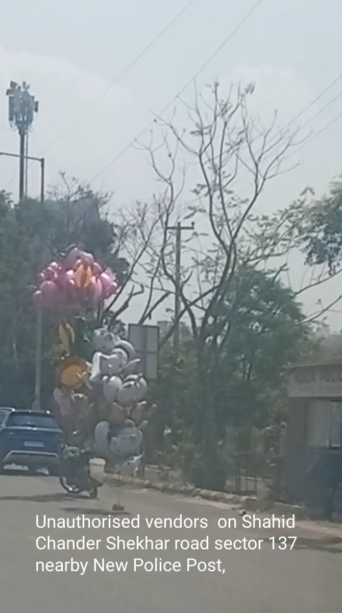 RajeshK21623386's tweet photo. @CeoNoida 
@InduPrakashPCS 

Sir
Unauthorised vendors are increasing on Shahid Chander Shekhar road from Paramount to Felix sector 137 nearby New Police Post, Please look into the matter and ask to concern Department to clear the road side for residents.
Regards
Volunteers 137 https://t.co/f8OB5NwU0V