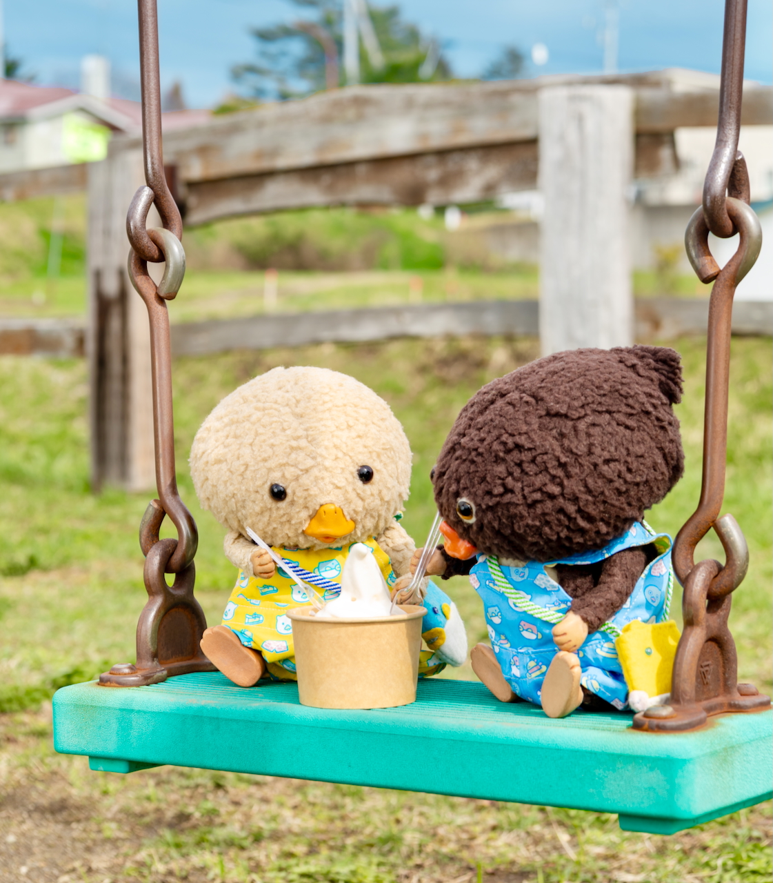 Amazon.co.jp: 東京トガリ ぬいぐるみ おすわり 11 : おもちゃ