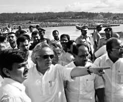 Jairam_Ramesh's tweet photo. As the PM dedicates Vizhinjam Port to the nation today, my mind goes back to June 13, 2011 when the-then CM of Kerala Oommen Chandy and the Thiruvananthapuram MP Dr. Shashi Tharoor invited me to visit the site to set the ball rolling

https://t.co/RsAQ9WN9aT https://t.co/IE2ZkR7aUC