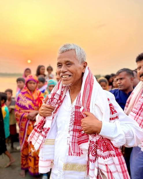 Pabitra Margherita (@pmargheritabjp) on Twitter photo Warm birthday wishes to Shri <a href="/ChoudhuryPhani/">Phani Bhushan Choudhury</a> Dangoriya, Hon’ble MP from Barpeta and senior leader of Asom Gana Parishad. May Maa Kamakhya bless you with good health, strength, and wisdom to continue your tireless service to the people of Assam. Wishing you a long, prosperous, and Warm birthday wishes to Shri <a href="/ChoudhuryPhani/">Phani Bhushan Choudhury</a> Dangoriya, Hon’ble MP from Barpeta and senior leader of Asom Gana Parishad. May Maa Kamakhya bless you with good health, strength, and wisdom to continue your tireless service to the people of Assam. Wishing you a long, prosperous, and