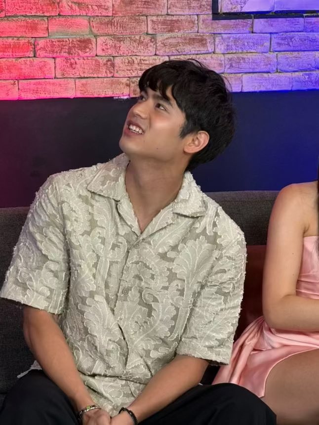 emiliobuddies_'s tweet photo. Yung visual ni @emiliobdaez 

EMILIO TAKES SPOTLIGHT 
EMILIO TAKES SPOTLIGHT https://t.co/8ltUHoImYJ