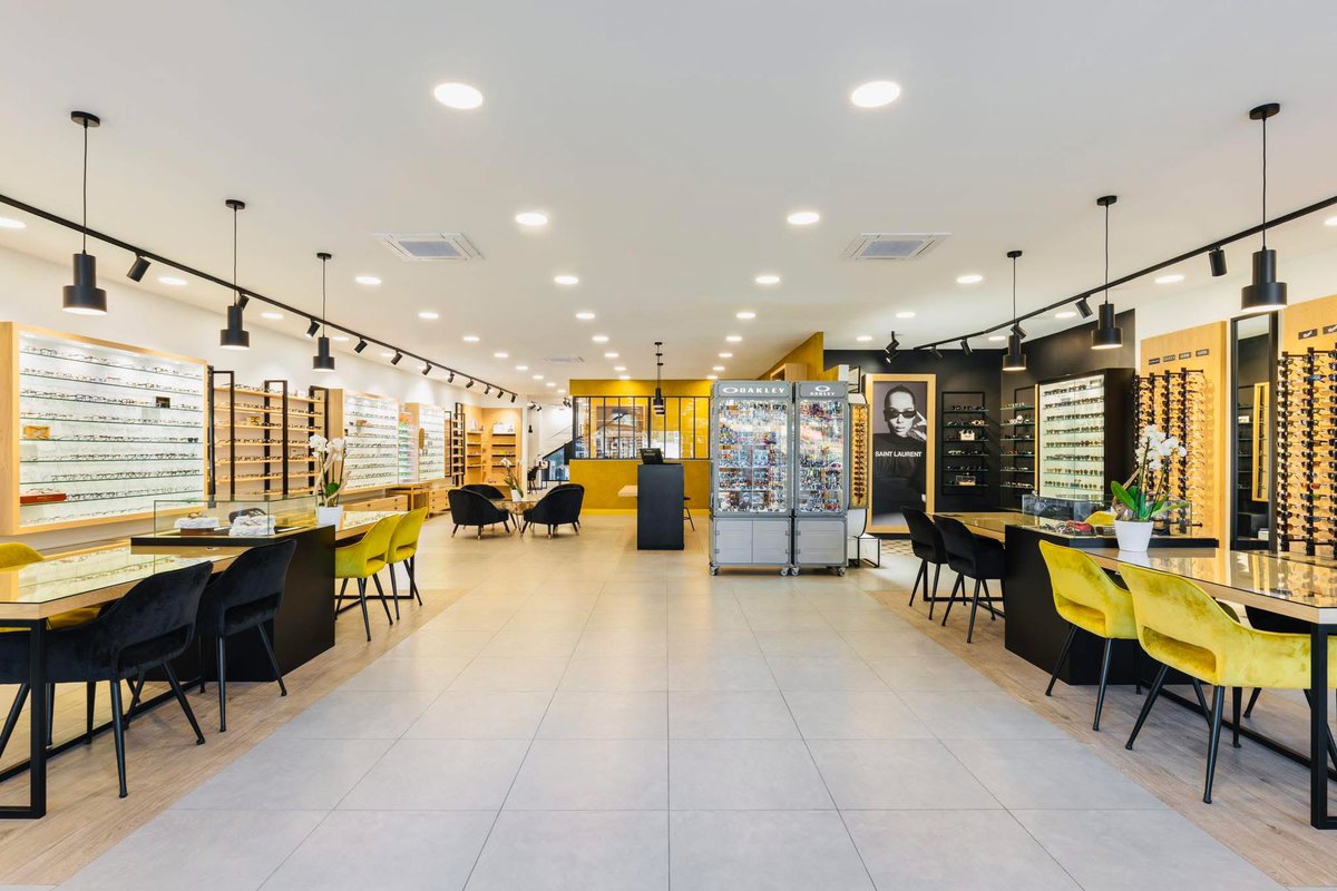 La Branche Opticiens Vallauris/Antibes recrute !
👉un(e) opticien(ne) diplômé(e) BTS OL.
👉Poste: Vente, examen de vue, gestion des mutuelles.
👉CDI 35h ou 39h à pourvoir immédiatement.
Contact : 
desens@live.fr / 04.22.32.90.00