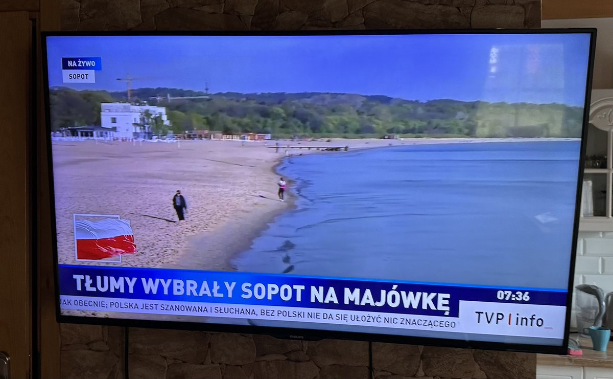 TVP info o tłumach w Sopocie.