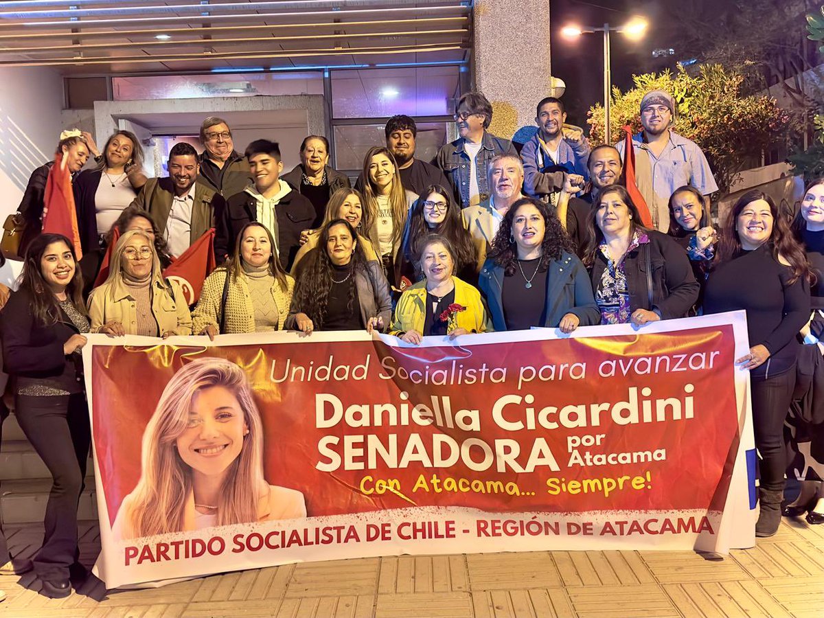 Como Juventud Socialista de Atacama proclamamos en la conmemoración del 92º aniversario del <a href="/PSChile/">Partido Socialista de Chile</a> a nuestra compañera <a href="/Dani_Cicardini/">Daniella Cicardini</a> como Candidata a Senadora por Atacama!

Vamos con todo, reafirmando su compromiso, entrega y trabajo por la región! #ActitudRegionalista! 💪🏼