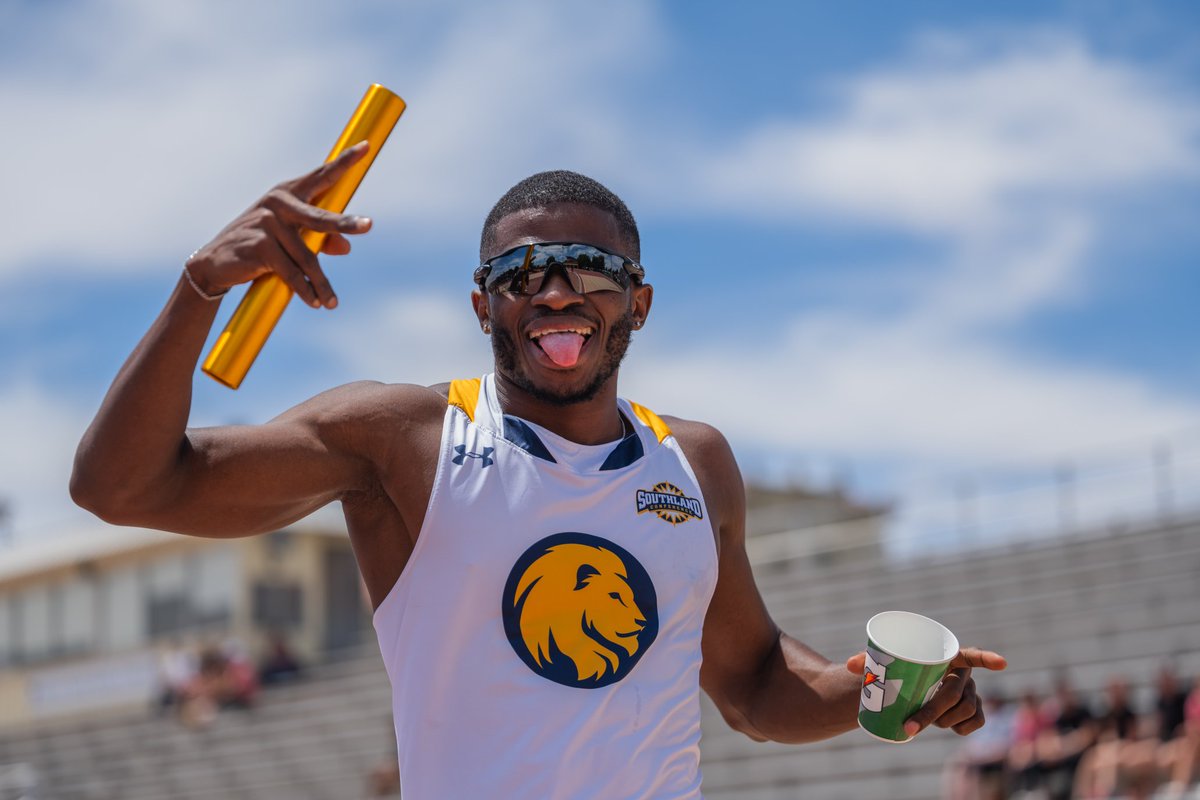 🔥DOUBLE SCHOOL RECORD ALERT! 

No better way to start the day on the track then a school record in both the men's and women's 4x100 meter relay! #HailET 

🔥Women - 44.83
🔥Men - 38.98