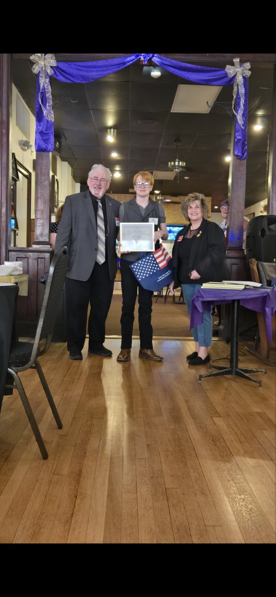 DerbyMiddle_CT's tweet image. Congratulations to Tyler Adam’s for receiving the Derby Elks Youth Patriotism Award this evening! #WeAreDMS