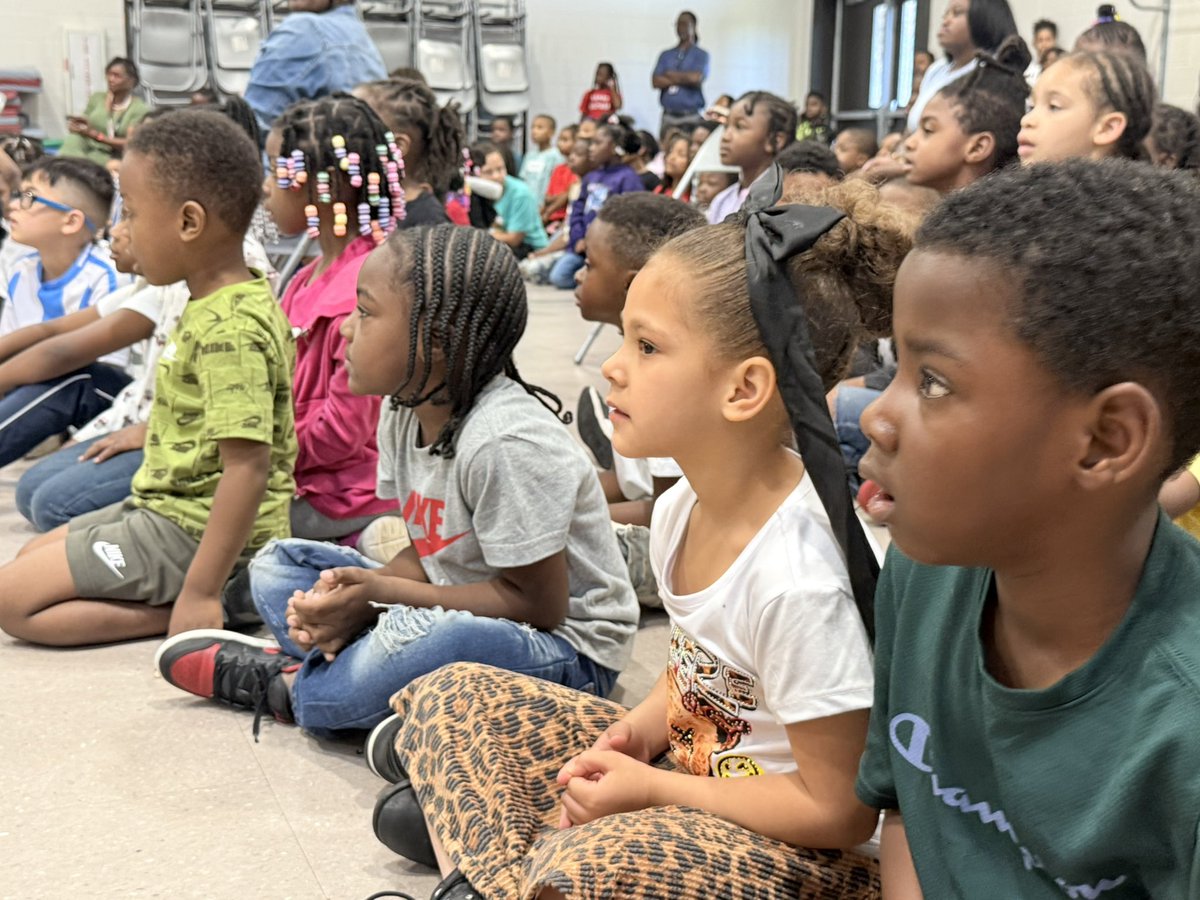 Thank you, Universoul Circus, for bringing the magic of the big top to our students! Your exciting preview gave them an unforgettable experience!