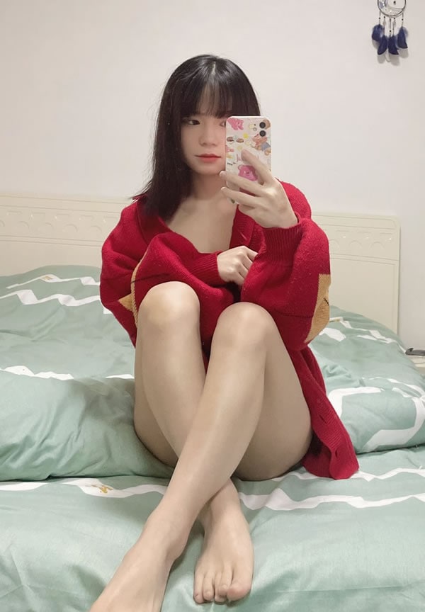 感觉好性感，敢来试试吗？
#反差小母狗 #学生妹