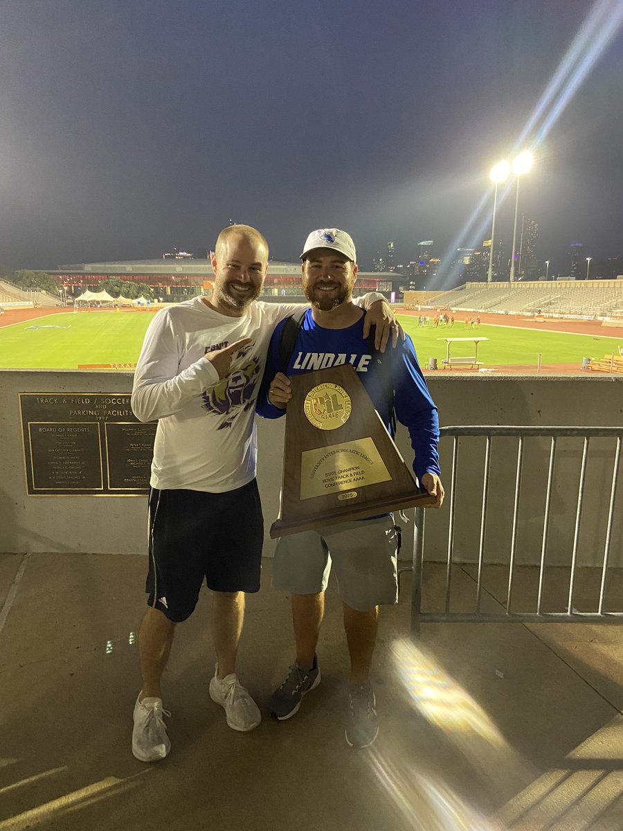 Today was a good day!

Started the afternoon with a little <a href="/MHSBearFB/">MHS Bear Football</a> scrimmage. Finished the day watching <a href="/coachchadcoop/">Coach Chad Cooper</a> and the Lindale Eagles win a State Championship in Track and Field!!