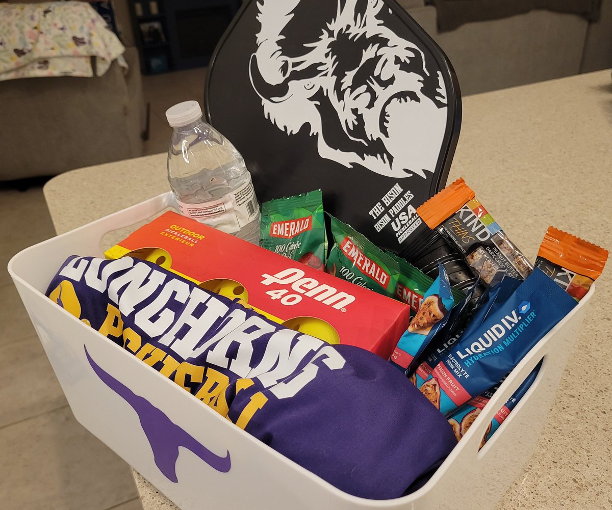 shadowcastfly's tweet image. Happy Teacher Appreciation Week from the Lennard Pickleball Club!! One lucky teacher will walk away with a brand new paddle from Bison Pickleball along with some other pickleball goodies! Thanks to Bison for the donation!
#Pickleplay101 #bisonpickleball #lennardhspickleball