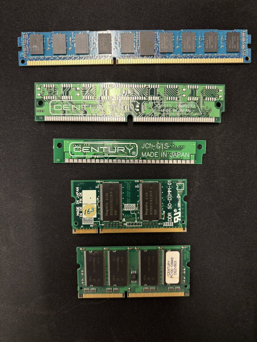 CENTURY_MICRO's tweet image. メモリのレガシーデバイスも見てください。
ロープロ、SIMM、SD-RAMなど✨

最近メモリーメーカーなのを忘れてないかと投稿を振り返ってふと思ったので。