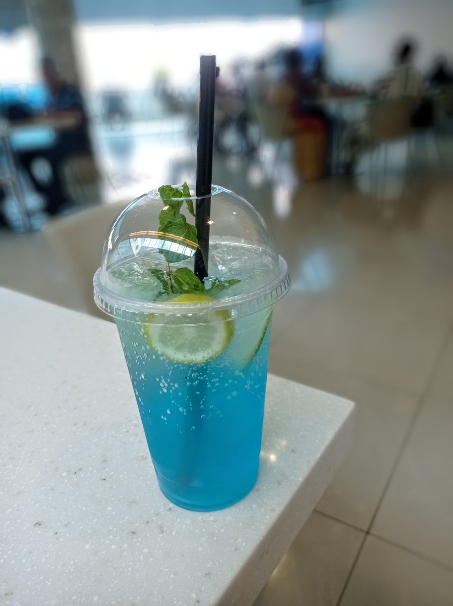 24_7Nooria's tweet photo. Blue really was the colour 🍋💙
#sanshow https://t.co/HOpaTcHuH6