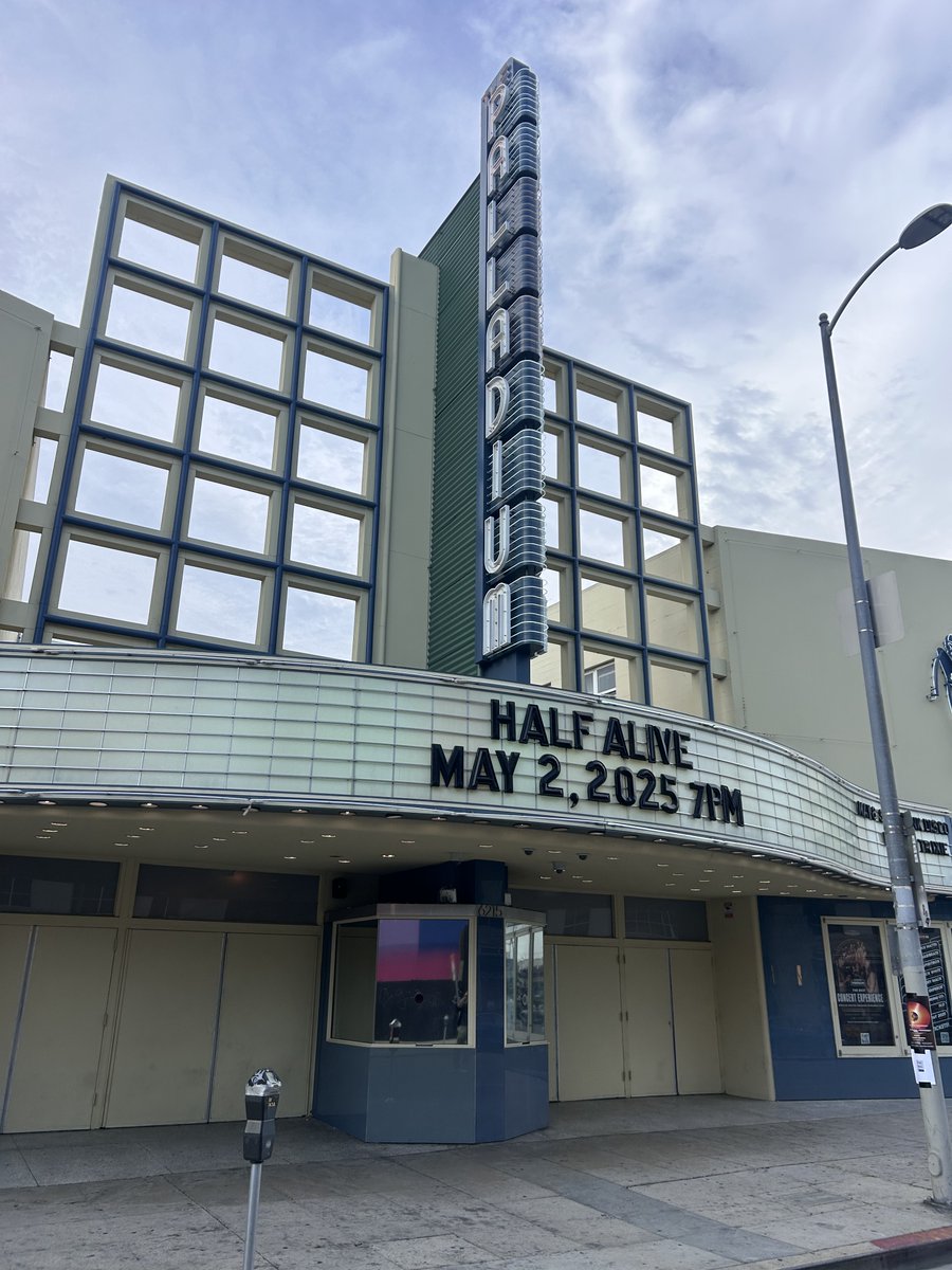 halfaliveco's tweet image. •LOS ANGELES- we are ready for you.. tomorrow at The Palladium. 

Final tickets: link.seated.com/84a63863-3816-…