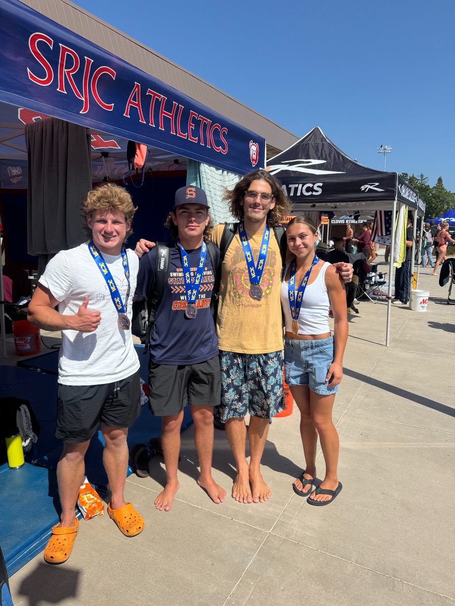 COSAthletics's tweet photo. Huge congrats to our divers who placed at the 3C2A State Championships today!

Jackson Coon, 5th, 1m Diving
Liam Henshaw, 6th, 3m Diving
Reannon Herrera, 7th, 3m Diving
Guy Woodward, 8th, 3m Diving https://t.co/VXrHVQ8u4D