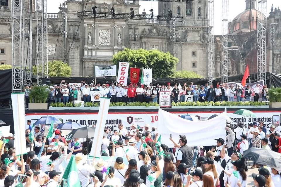 Con gran éxito y en unidad se realizó la Marcha Obrero Sindical en conmemoración del 1ero de Mayo día de trabajo, la Asociación General de las y ls trabajadores más fuertes que nunca a favor de la clase trabajadora ¡Unidos Somos más fuertes! #AGT
#1roDeMayo #díadeltrabajo