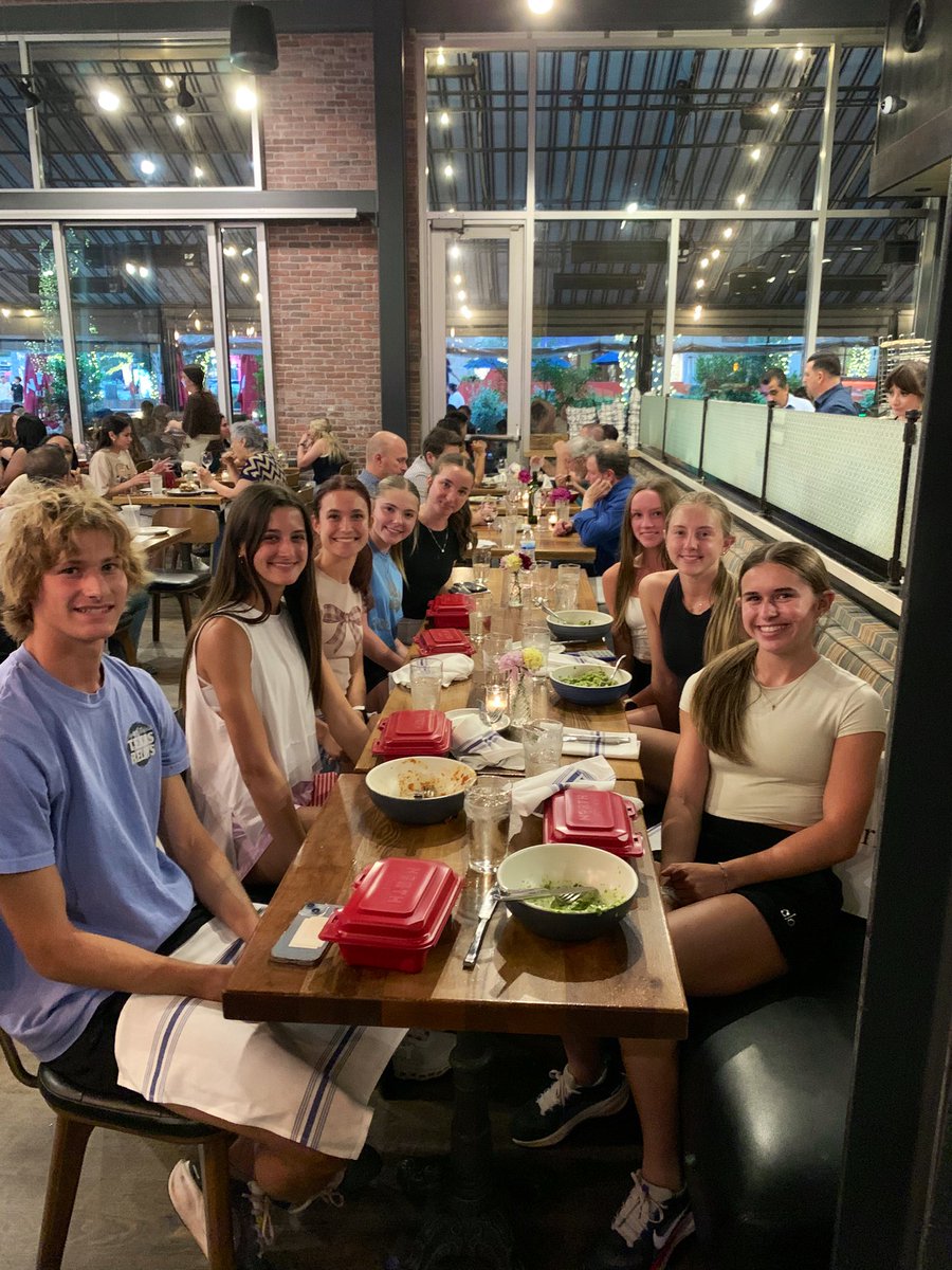 The State Crew enjoyed dinner at North Italia after a little shopping in The Domain this evening 🍽️