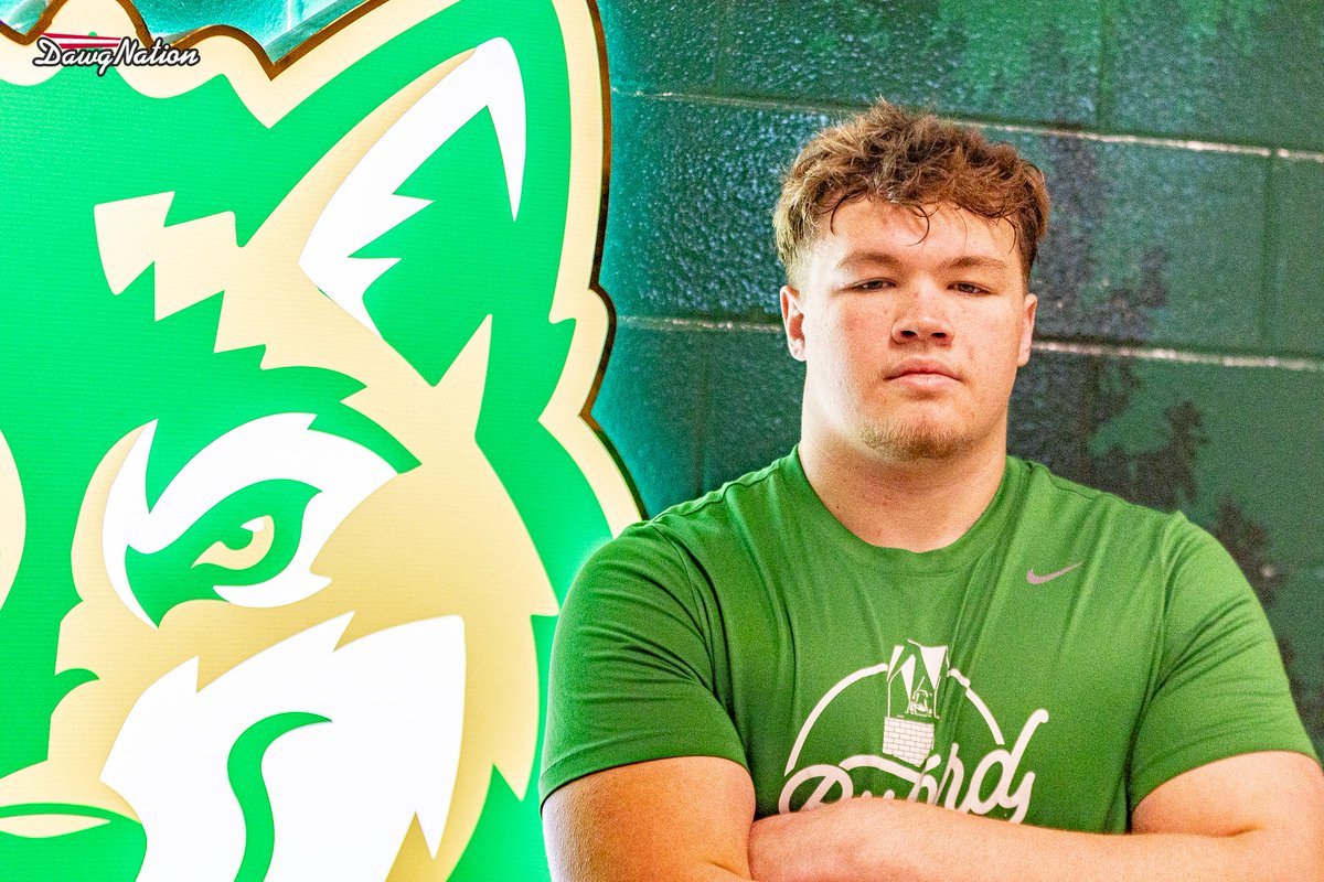 Earlier tonight: #UGA got a commitment from 2026 4-star <a href="/buford_football/">Buford Football</a> IOL Graham Houston.

"Just getting a chance to release my violence on them. I love it."  

With an attitude like that, DawgNation is going to love watching him in the trenches. 

bit.ly/GrahamHoustoni…