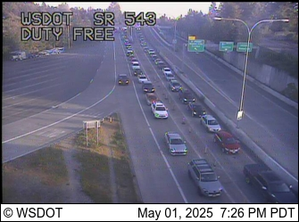DriveBC's tweet photo. 🇺🇸➡️🇨🇦 Continue to expect major northbound delays approaching the #PeaceArch &amp; #PacificHwy crossings due to ongoing @CBP operations. 
#I5 #SR543 #BCHwy99 #BCHwy15

🇨🇦➡️🇺🇸Southbound volumes are light. 
#Blaine #SurreyBC @wsdot_north @wsdot_traffic @CBPNorthwest https://t.co/UQiaVu0kFl