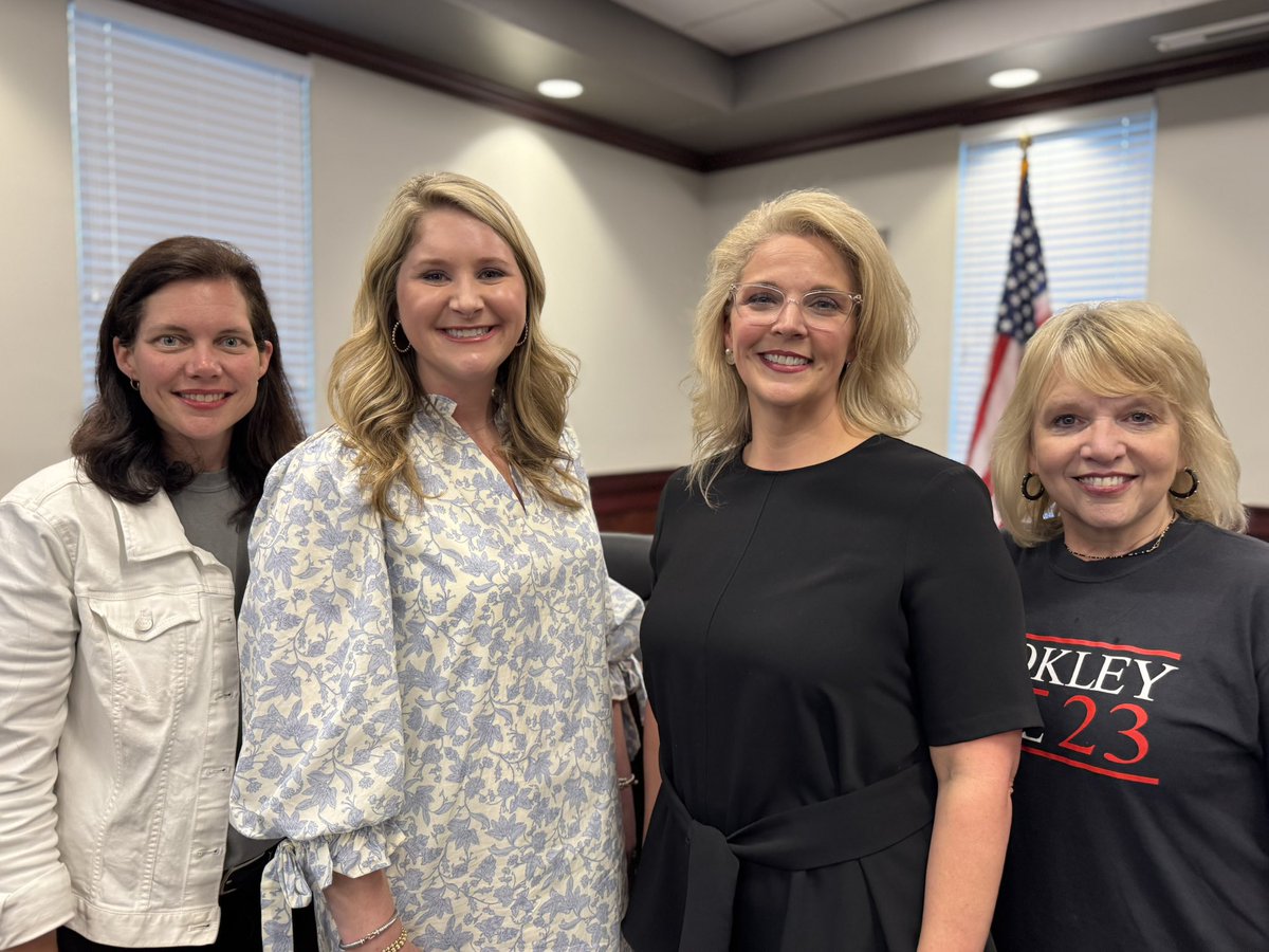 SaralandCitySchools (@saralandschools) on Twitter photo A New Era Begins <a href="/SaralandElem/">Saraland Elementary School</a> —The Saraland Board of Education is proud to name Mrs. Stephanie Dial as the new Principal of Saraland Elementary School—an honor on Principal Appreciation Day! With 17 years of service across three schools, Mrs. Dial is ready to lead the way! A New Era Begins <a href="/SaralandElem/">Saraland Elementary School</a> —The Saraland Board of Education is proud to name Mrs. Stephanie Dial as the new Principal of Saraland Elementary School—an honor on Principal Appreciation Day! With 17 years of service across three schools, Mrs. Dial is ready to lead the way!