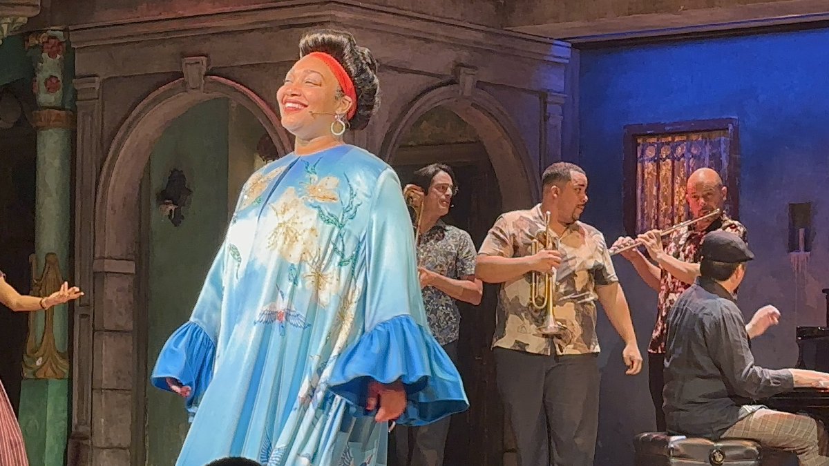 BrigidNYC's tweet image. Electric vibes at @BuenaVistaShow’s bows tonight in celebration of 10 Tony Award Nominations! #BuenaVistaMagic #TonyAwards2025 #CurtainCall #BuenaVistaSocialClub