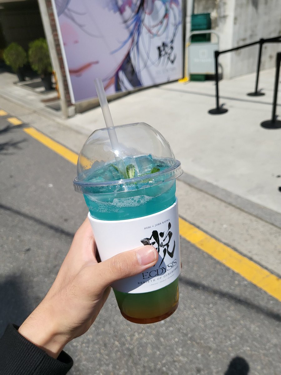aksen218's tweet photo. #hebi #헤비
🫠👍💙💙💙 https://t.co/AsOEwtVTjS