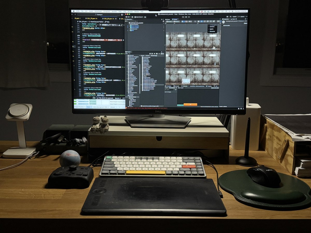 The essentials of our Producer and Art Director

- a calibrated monitor
- a keyboard that everyone hears they’re typing
- a polished drawing board 
- a super useful TourBox 
- little cat decorations and a Lacrosse ball

How is yours?

#indiegame #2Dgame #gamedev #adventure