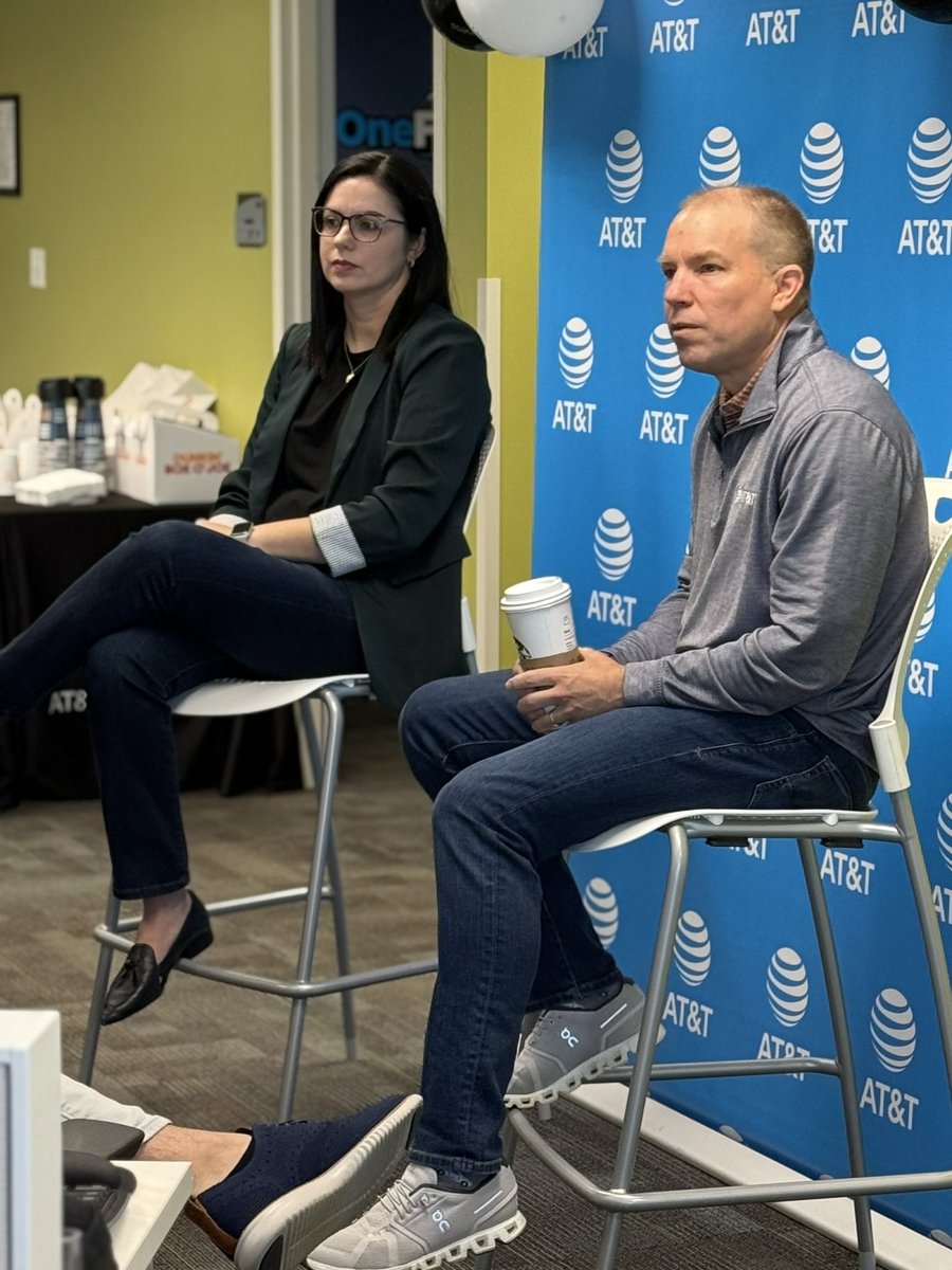 sal_belliard's tweet image. Spent 2 amazing days with Blake + Reyna and the central Florida team!! As one of the warriors in the field, I loved the chance to connect, ask questions, and get fired up for what’s next.
April was epic — May, let’s go!
#TeamOnFire #LifeAtATT @OneFLABiz #MoreBetterFaster