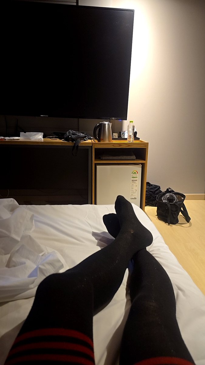 오늘도 텔....어제 다른분....
나도..참...