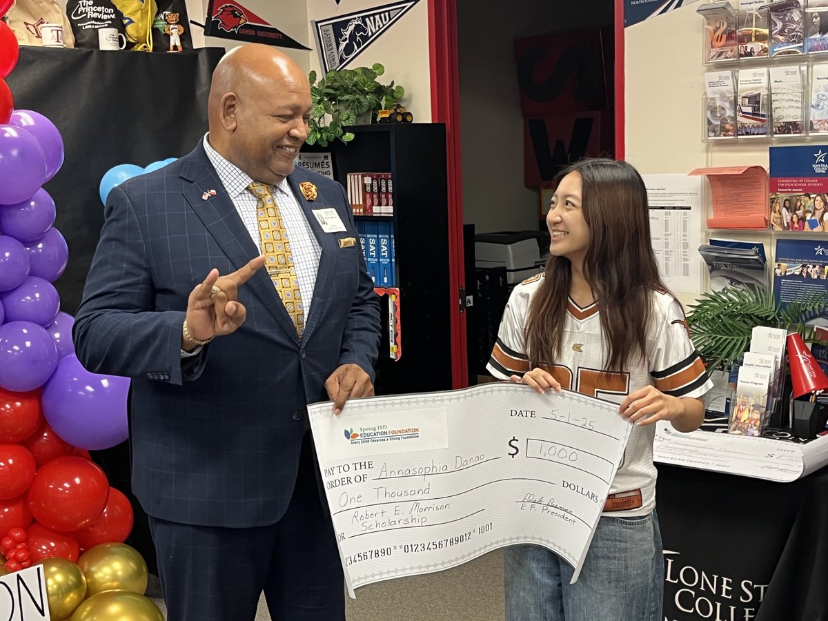We appreciate our SISD Education Foundation for their continuous commitment and support each year towards our students.
Thank you for awarding 13 scholarships to our seniors and celebrating this special day with us! 
⁦<a href="/whsmustangs/">Westfield Mustangs</a>⁩ ⁦<a href="/SpringISD/">Spring ISD</a>⁩ ⁦<a href="/SpringEdFound/">Spring ISD Education Foundation</a>⁩