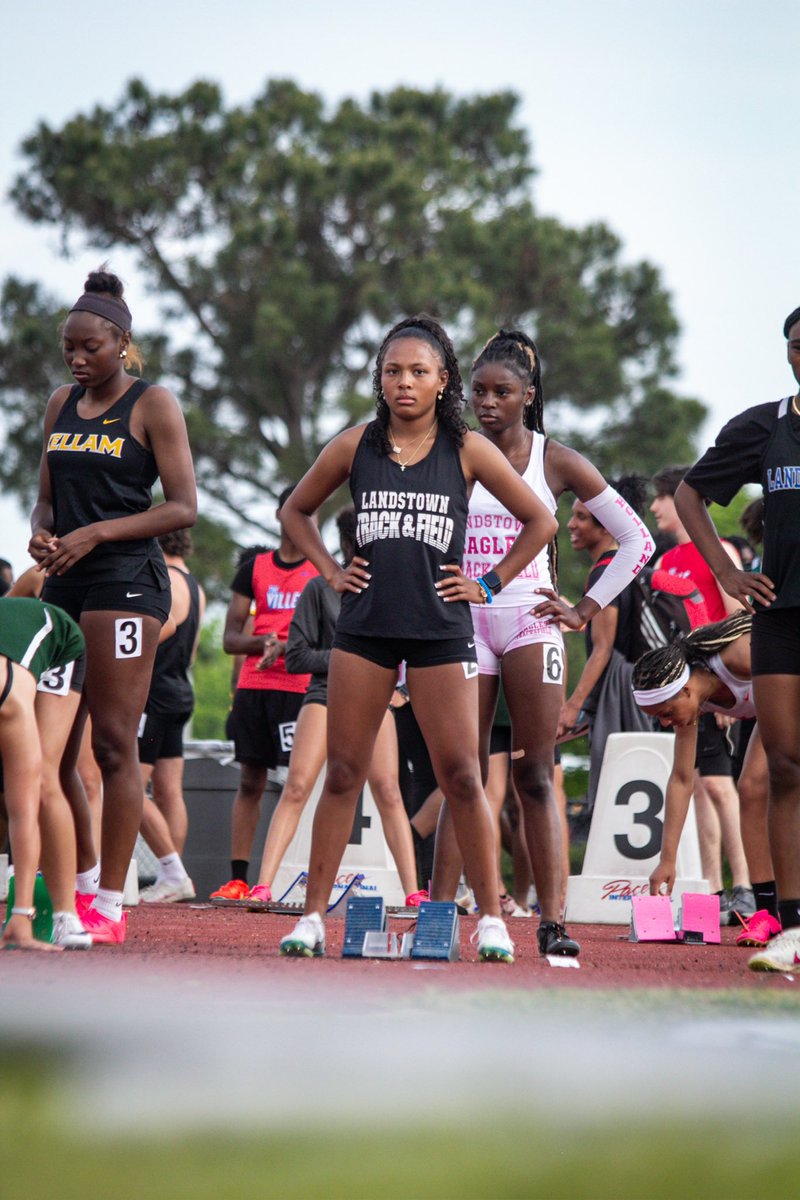 757Emi's tweet image. dont wish for it, work for it.

#T&amp;amp;F
#LandstownTrack
#c/o 2028
#sprinter
#Godisgood
#scholarathlete